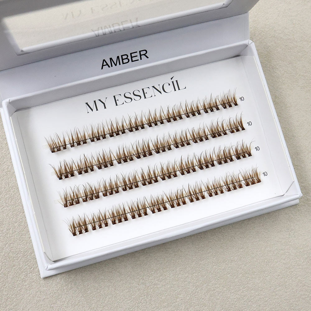 Coffret AMBER ouvert, clusters de faux cils marron léger
